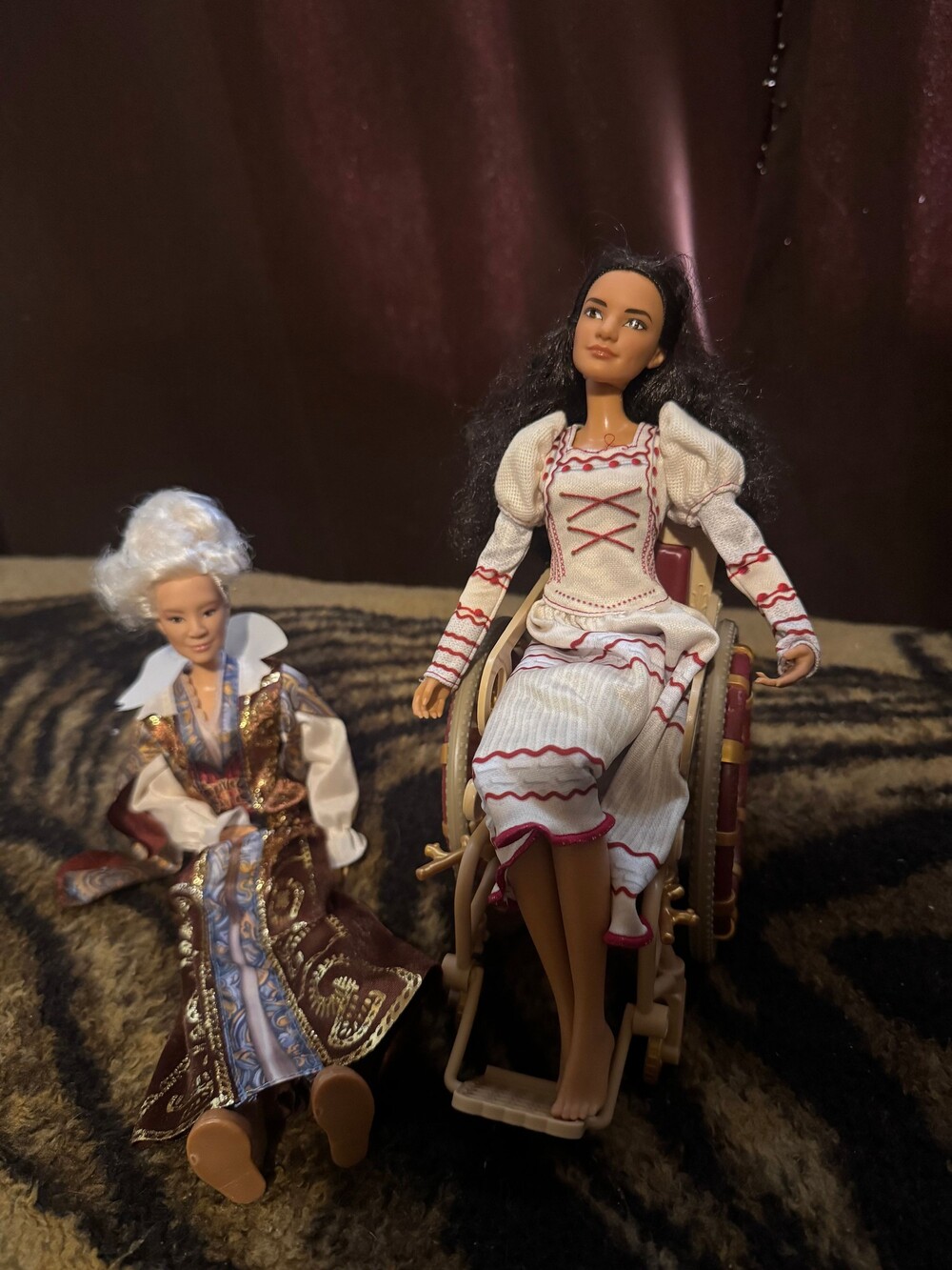 Wicked dolls with wheelchair nessarose and madame Moorible